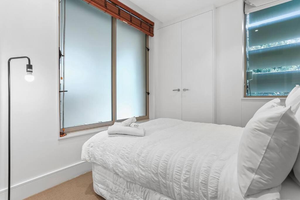 Elegant & Sunny Living With Stunning Marina Views Appartement Auckland Buitenkant foto